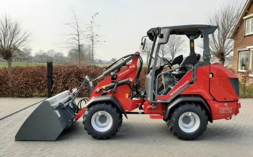 Weidemann 1390 uitgelicht