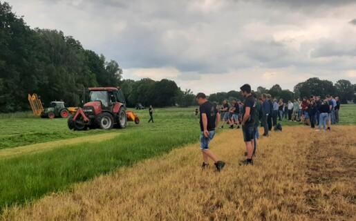 Mooie demonstratie weidebouwmachines in Renswoude
